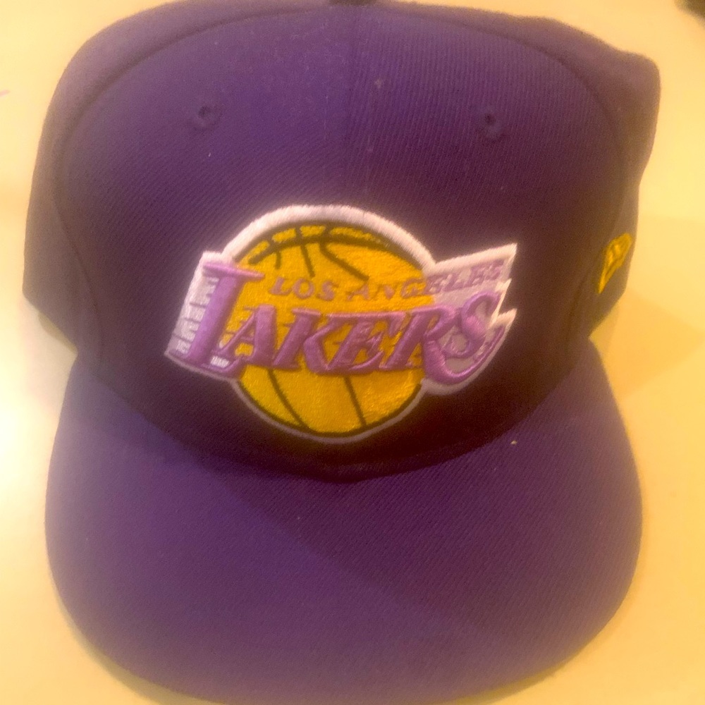 Lakers fitted hat